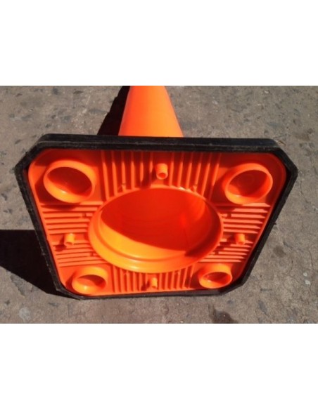 (*) BASE DE GOMA BM PARA CONO DE 75  Y 110 CM DE 2 KG BC-075